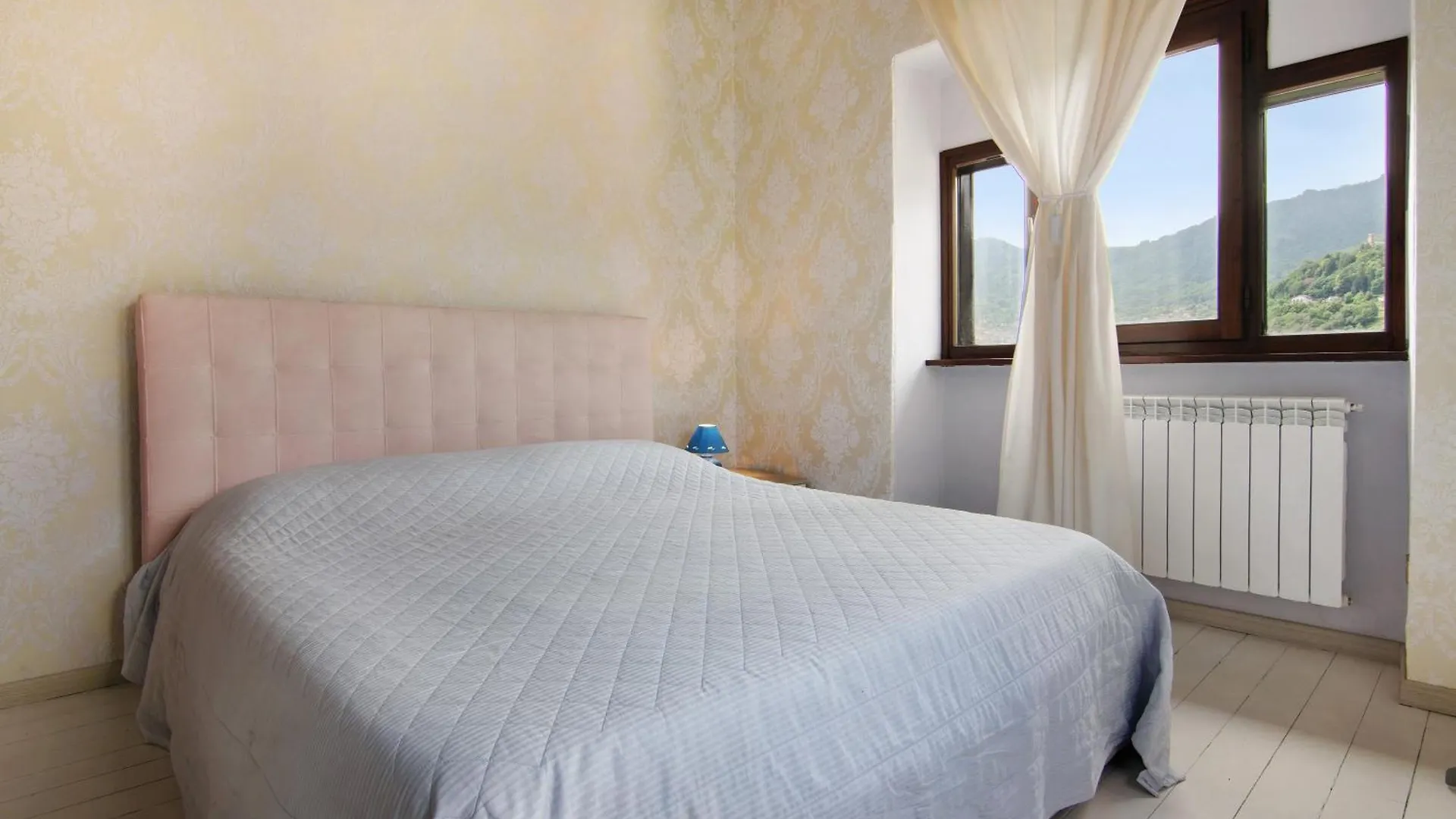 Villa Oleandra - Como Lake Dizzasco 0*,  Ιταλία